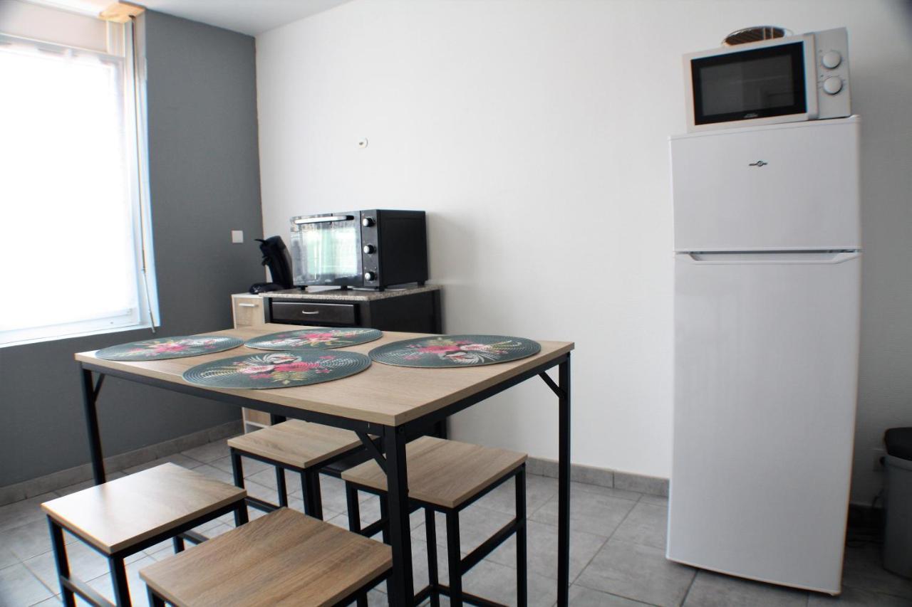 Le Cottage des Curie Calais Extérieur photo