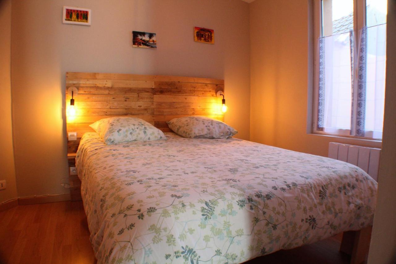Le Cottage des Curie Calais Extérieur photo